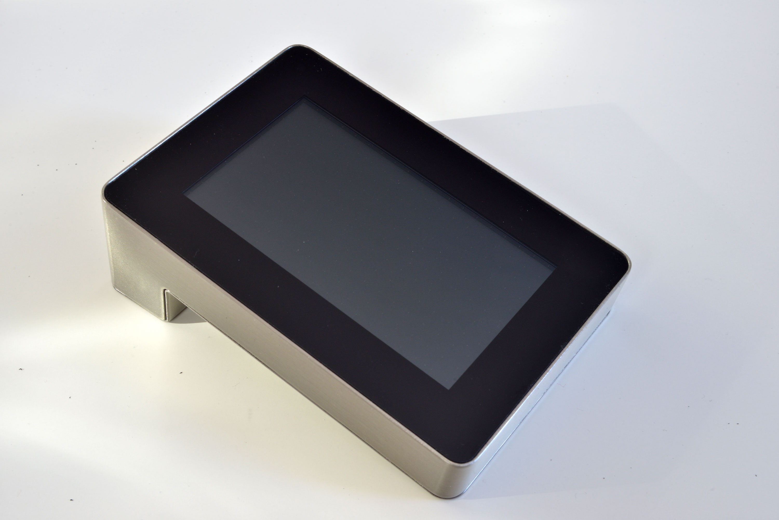 FX-1 Forensic Extractor, Gehäuse aus gebürstetem Edelstahl
